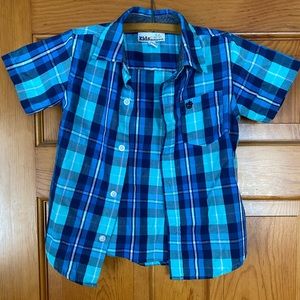 LAST CHANCE*** Short Sleeve Button Up